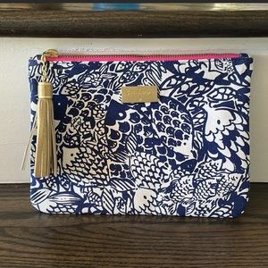 🎯Lilly Pulitzer Upstream clutch🎯